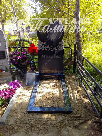 Вертикальный гранитный памятник 1188
